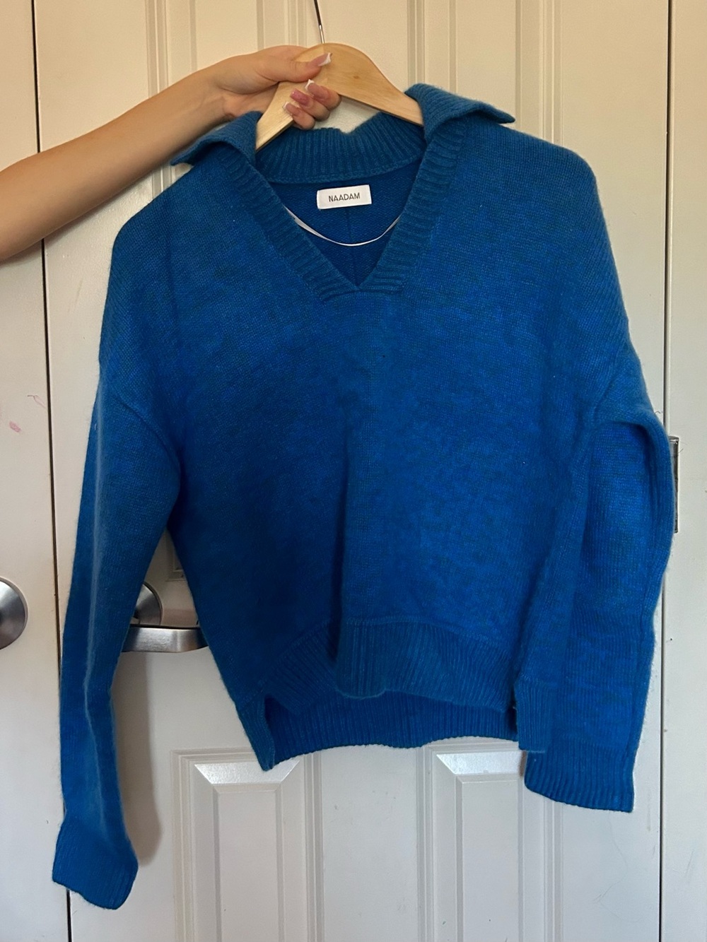 NAADAM Blue V-Neck Cashmere Sweater